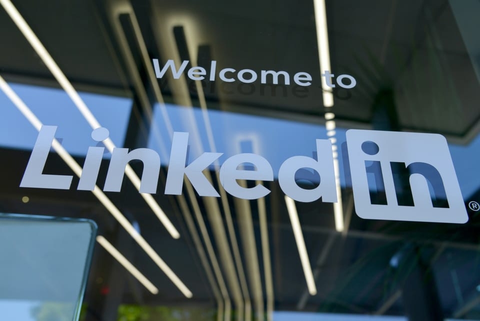 Linkedin Global Sustainability Director quits after 7 months over 'values'